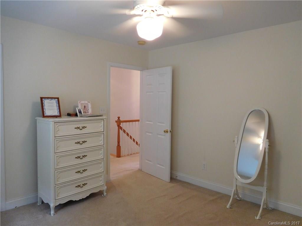 Country Club Estates - Residential