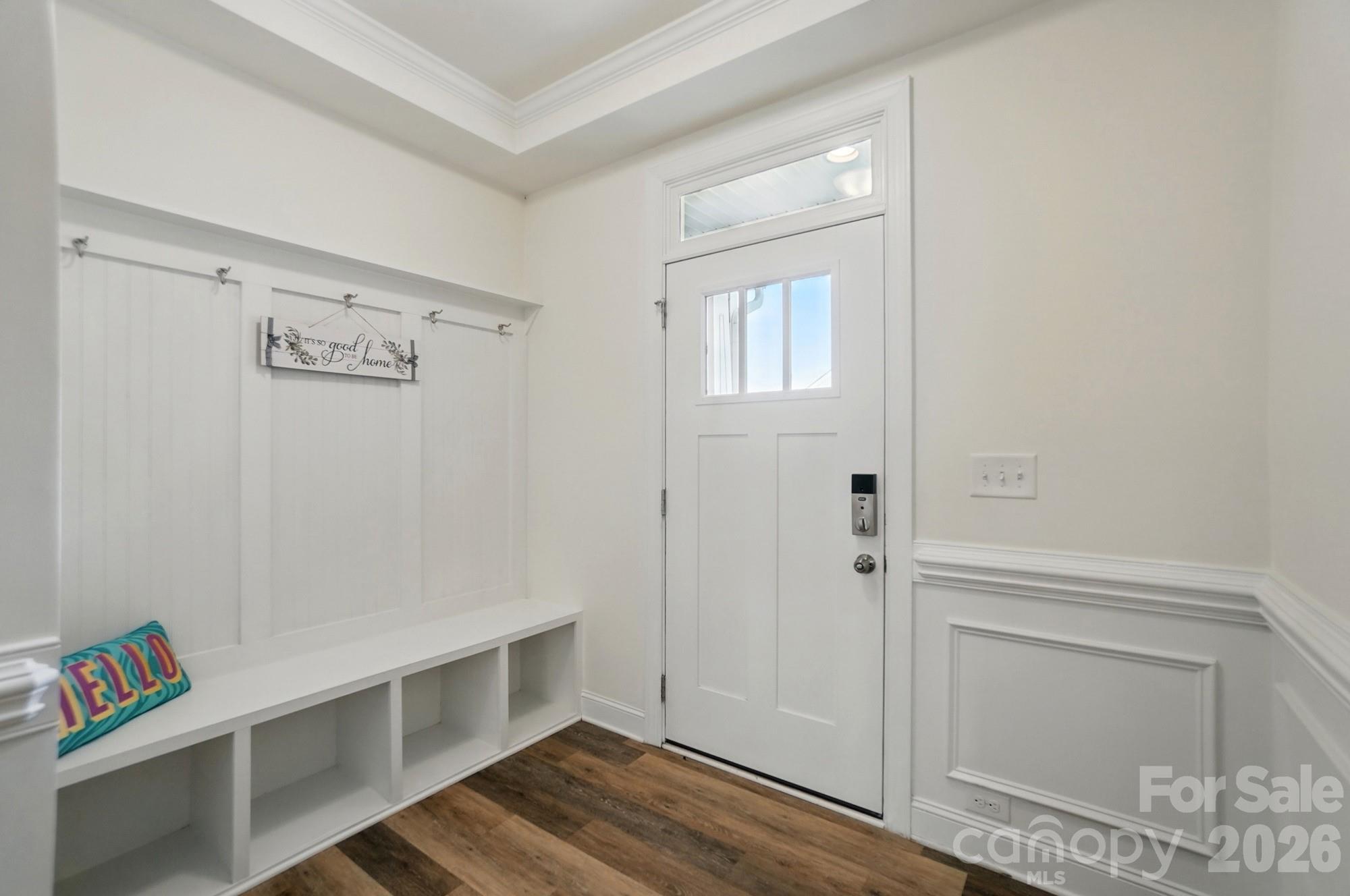 The Enclave at Davis Lake - Residential