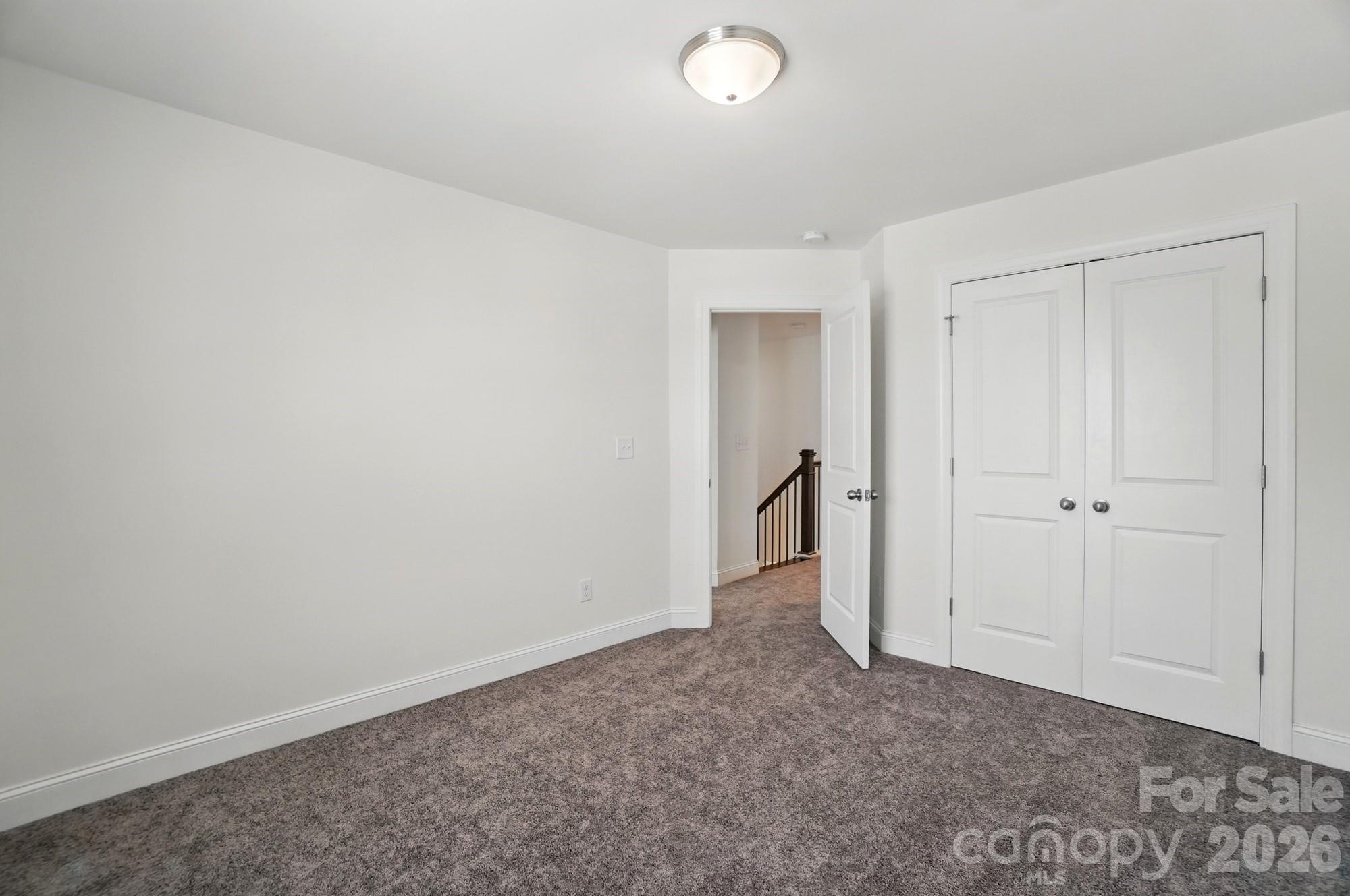 The Enclave at Davis Lake - Residential