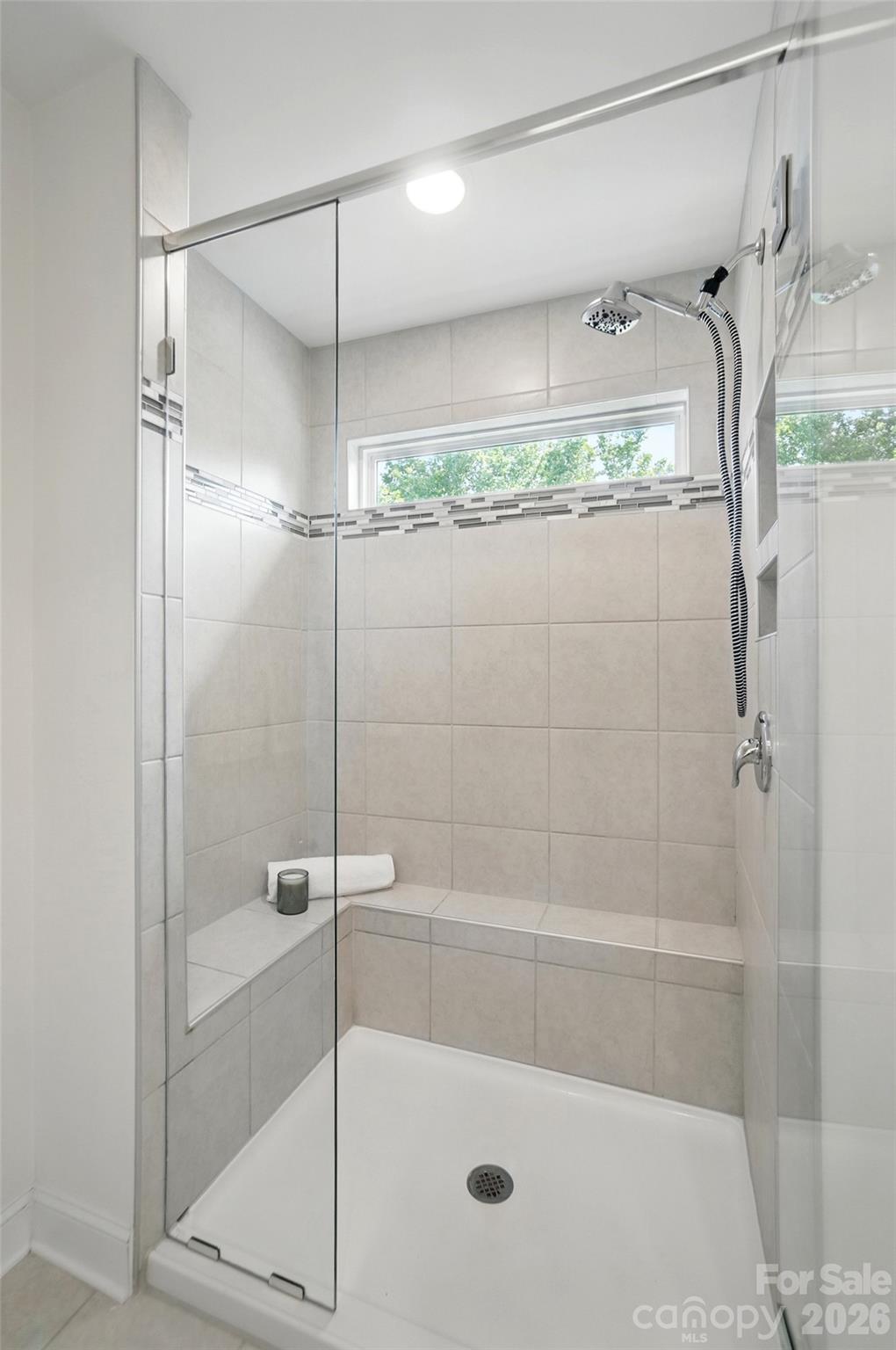 The Enclave at Davis Lake - Residential