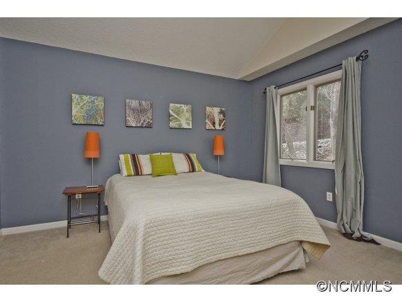 Laurel Ridge - Residential