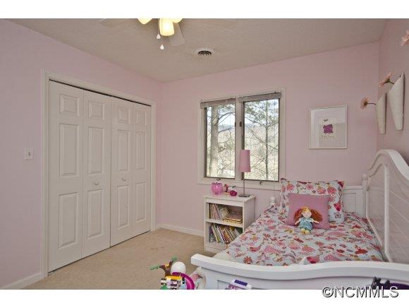 Laurel Ridge - Residential