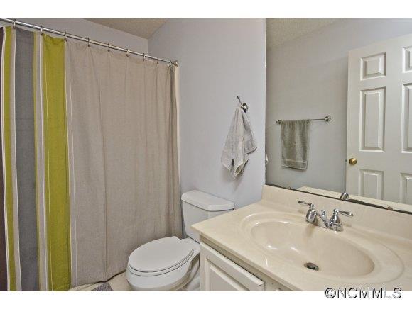 Laurel Ridge - Residential