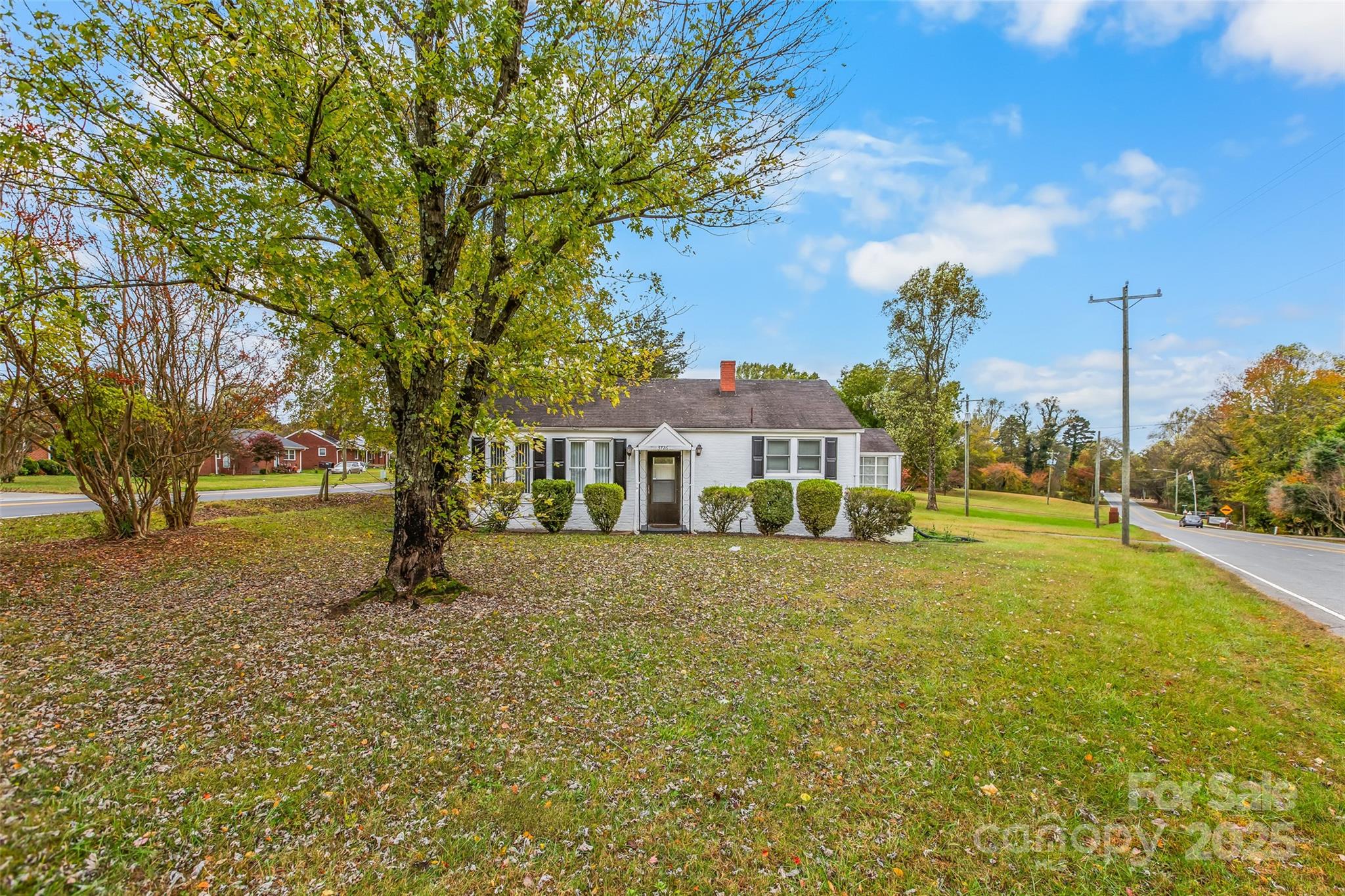 3726 Northampton Drive