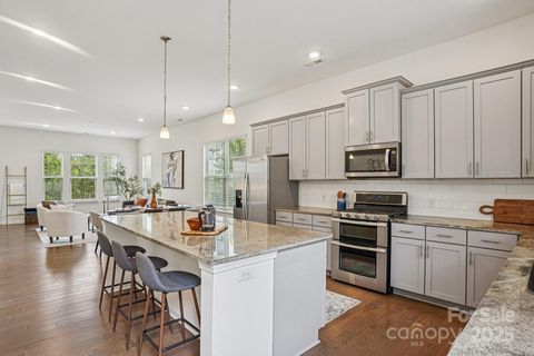 1150 Doveridge Street Charlotte NC 28273