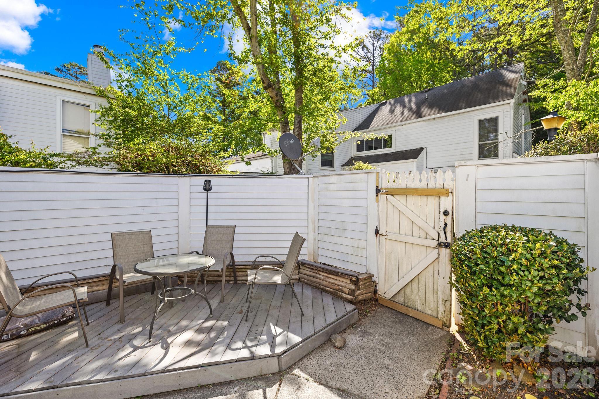 Stonington - Residential
