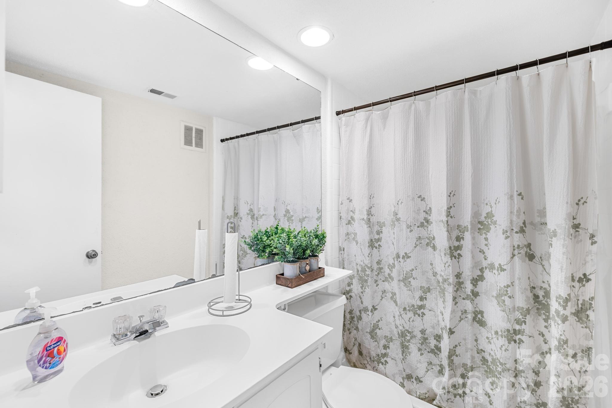 Stonington - Residential