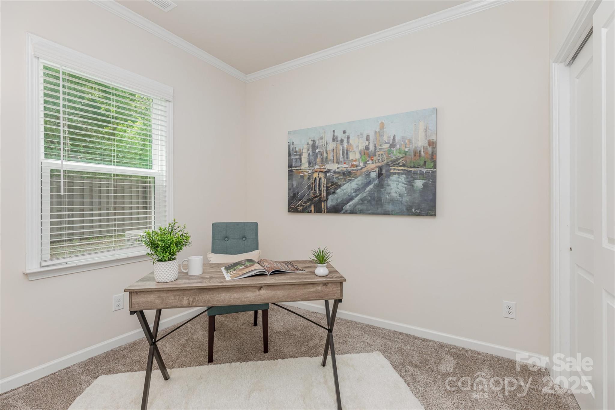 Charlotte, North Carolina 28210, United States, 4 Bedrooms Bedrooms, ,3 BathroomsBathrooms,Residential,Under Contract,154073