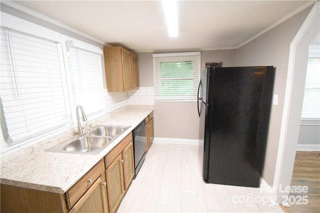 Woodland Park - Residential Lease