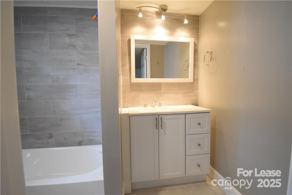 Woodland Park - Residential Lease