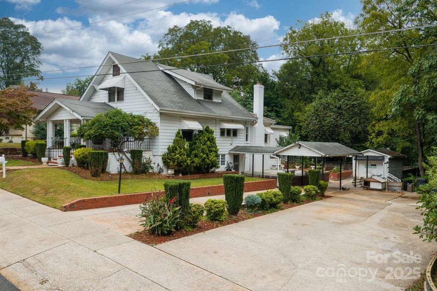 Selling As-Is — Downtown Hickory

Charming home near downtown, shopping, dining, and parks. Features front porch, private patio, and spacious yard.

Main level includes living, dining, kitchen, bedrooms, and full bath. Upstairs has bonus rooms and half bath.

Carport, storage, basement workspace.
Sold as-is. City water/sewer.