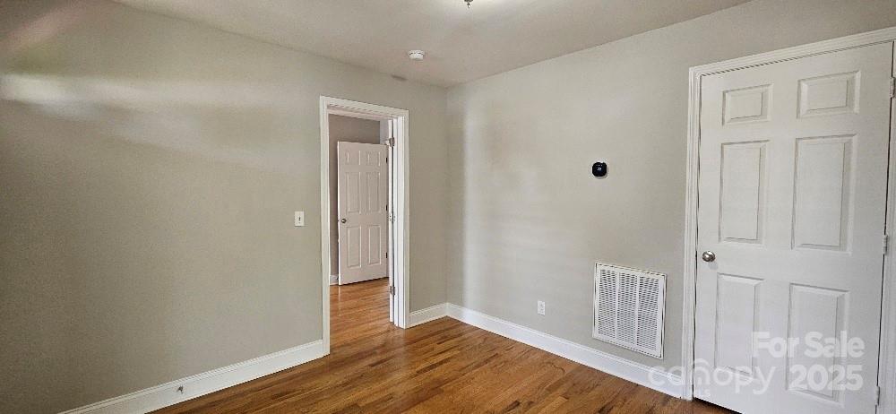 2820 Bellhaven Circle