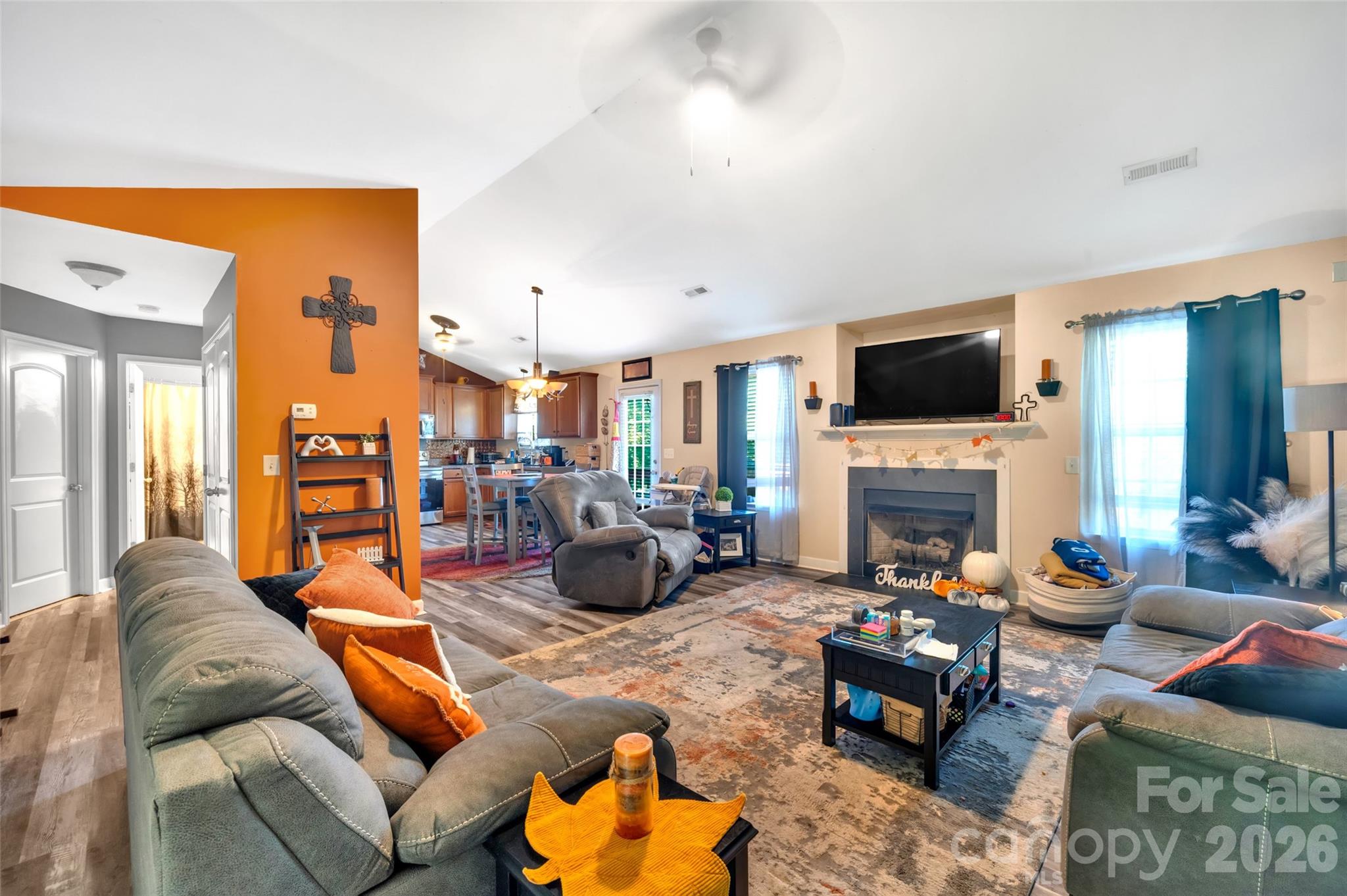 392 Lone Tree Lane