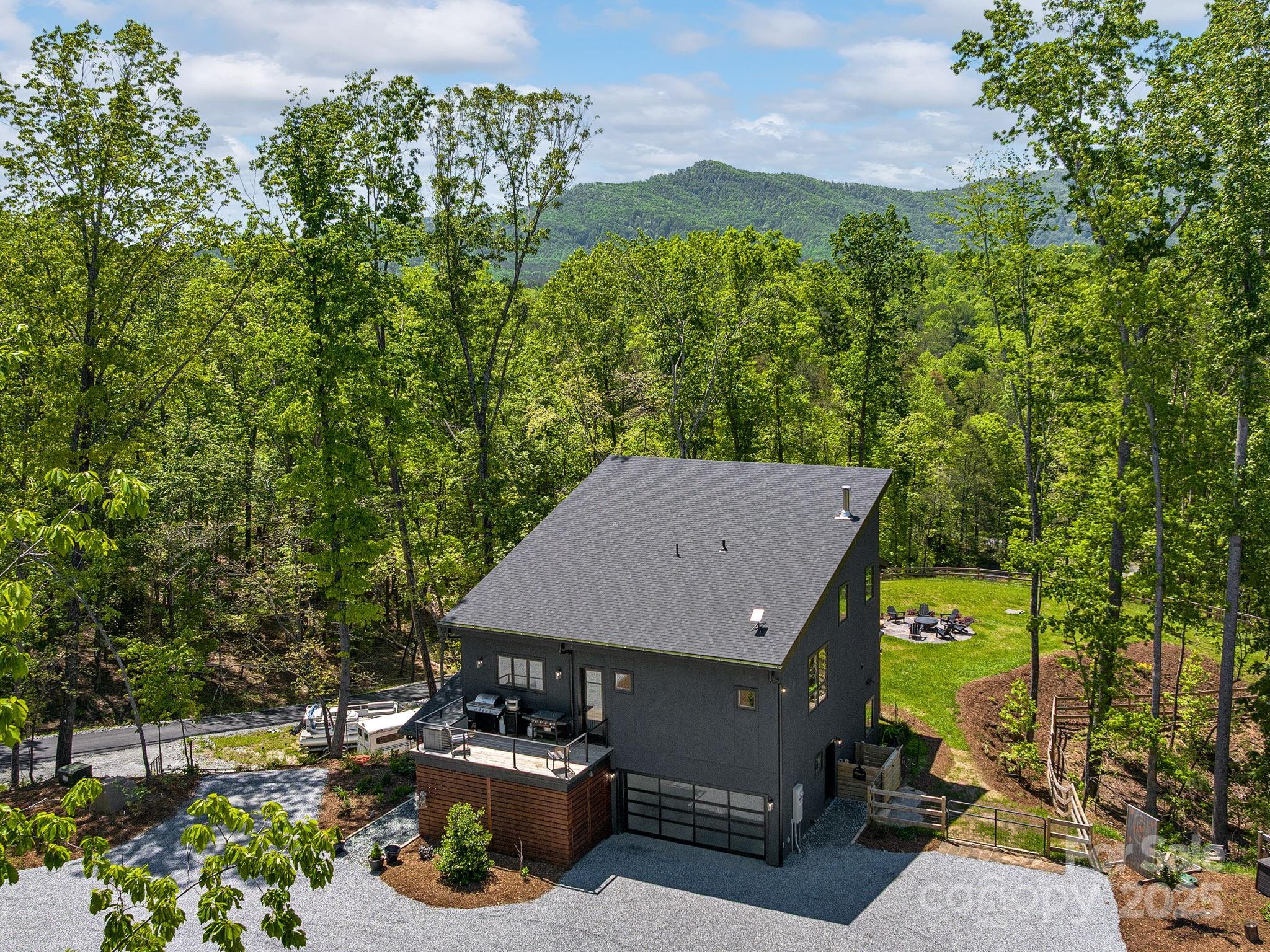 Lake Adger - Residential