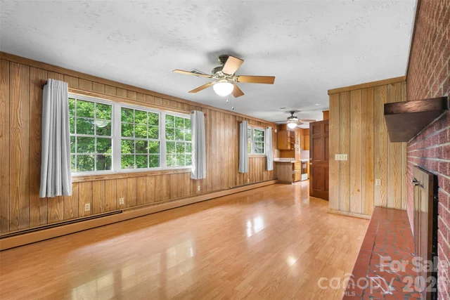 3410 Surratt Road, photo 5 of 29