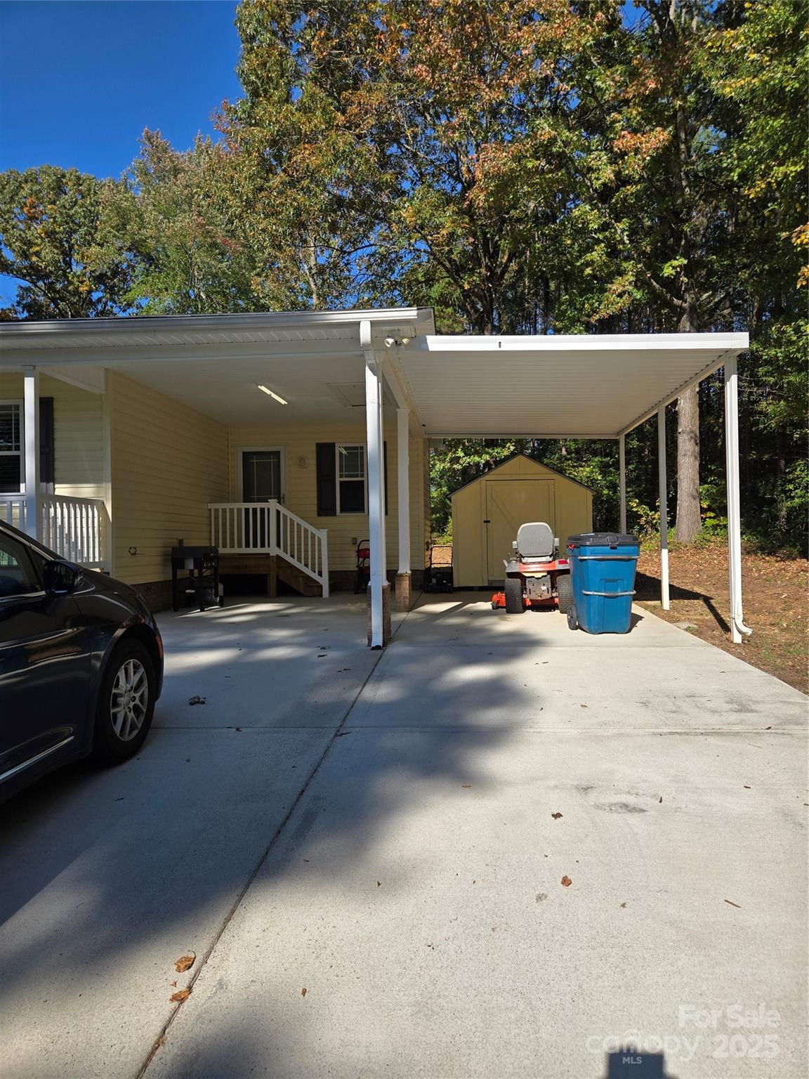 250 Lariat Circle