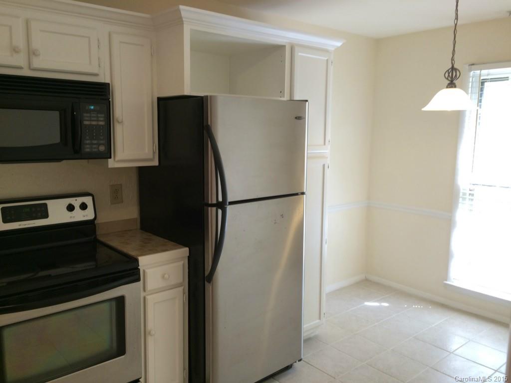 Sardis Forest - Residential