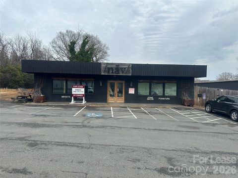 2928 Rozzelles Ferry Road Charlotte NC 28208