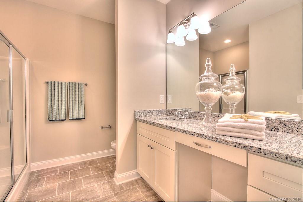 The Oaks at McIlwaine - Residential