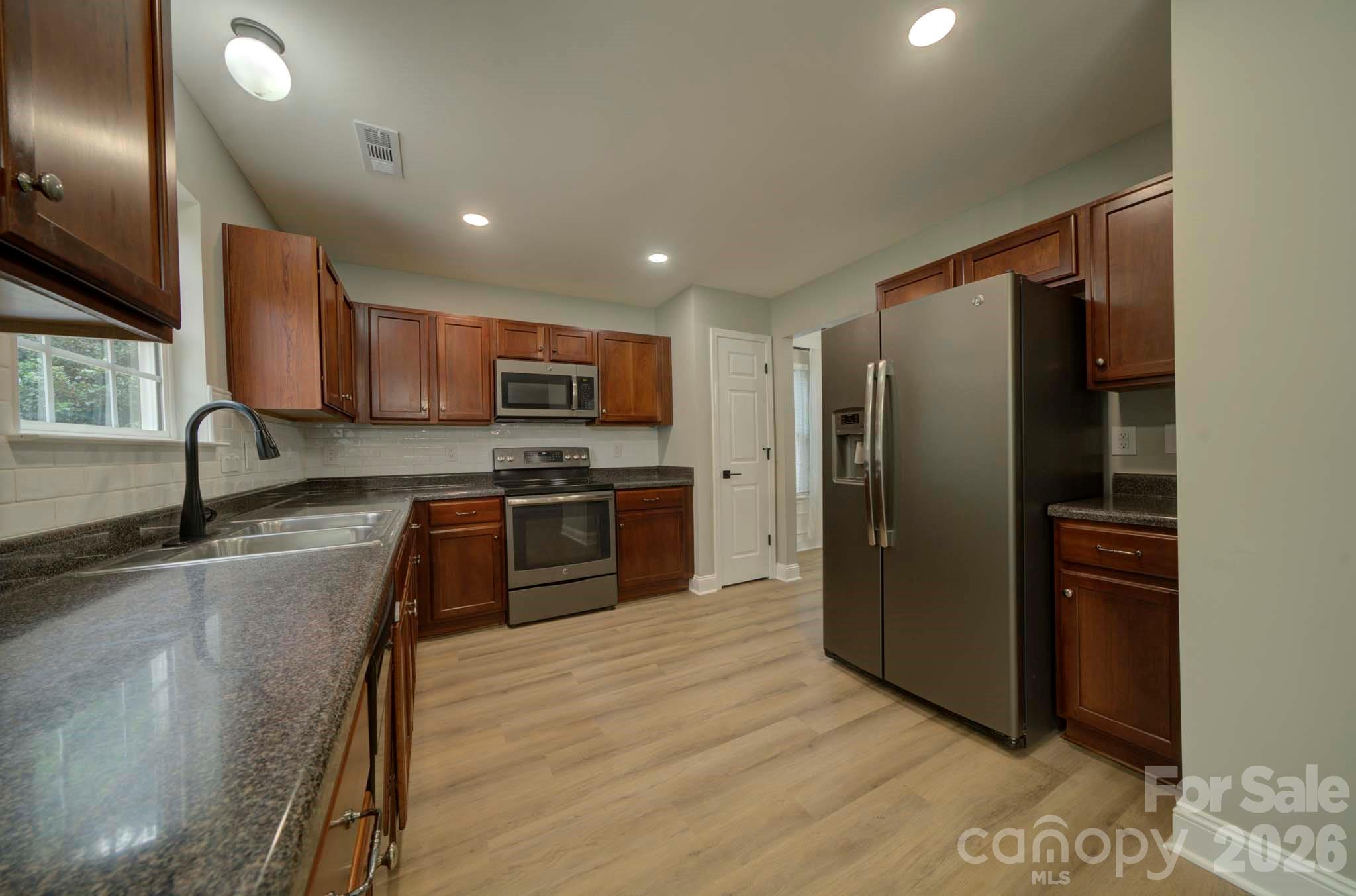 Creeks Edge - Residential