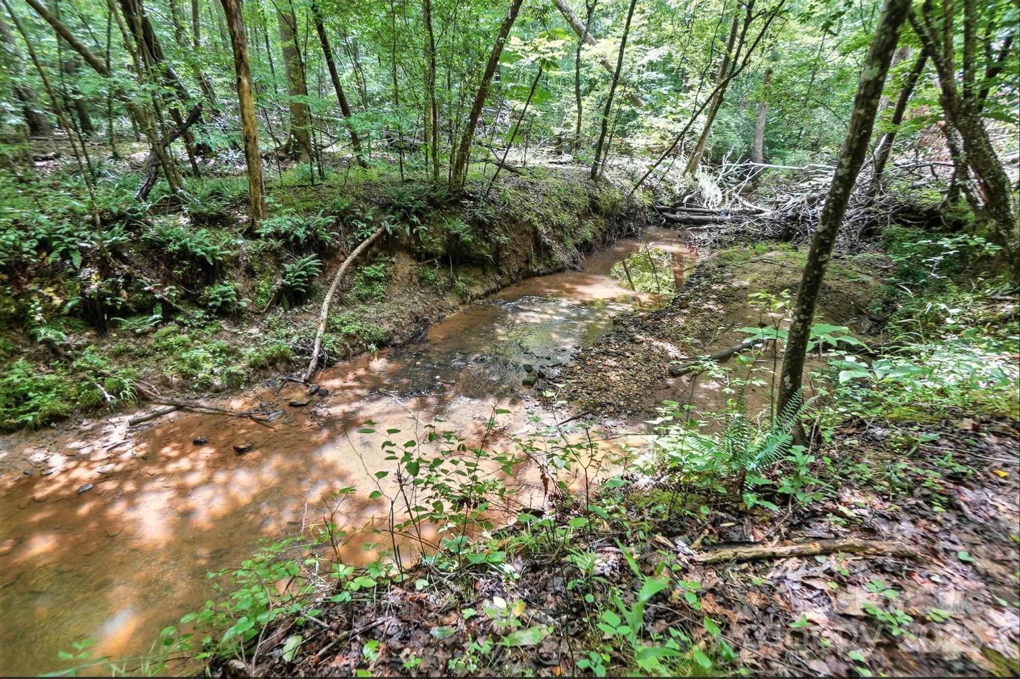 Hager Mountain - Land