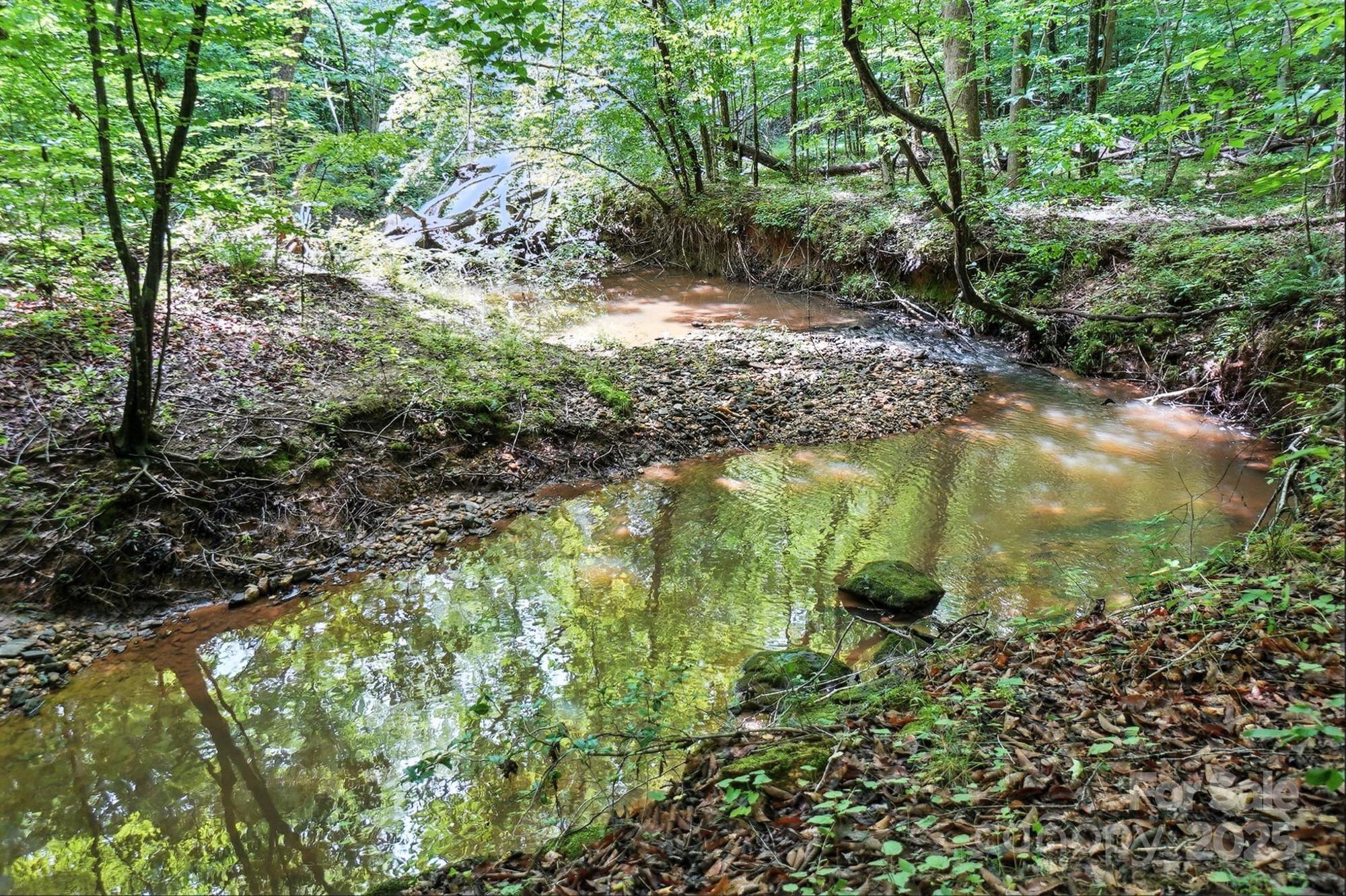 Hager Mountain - Land