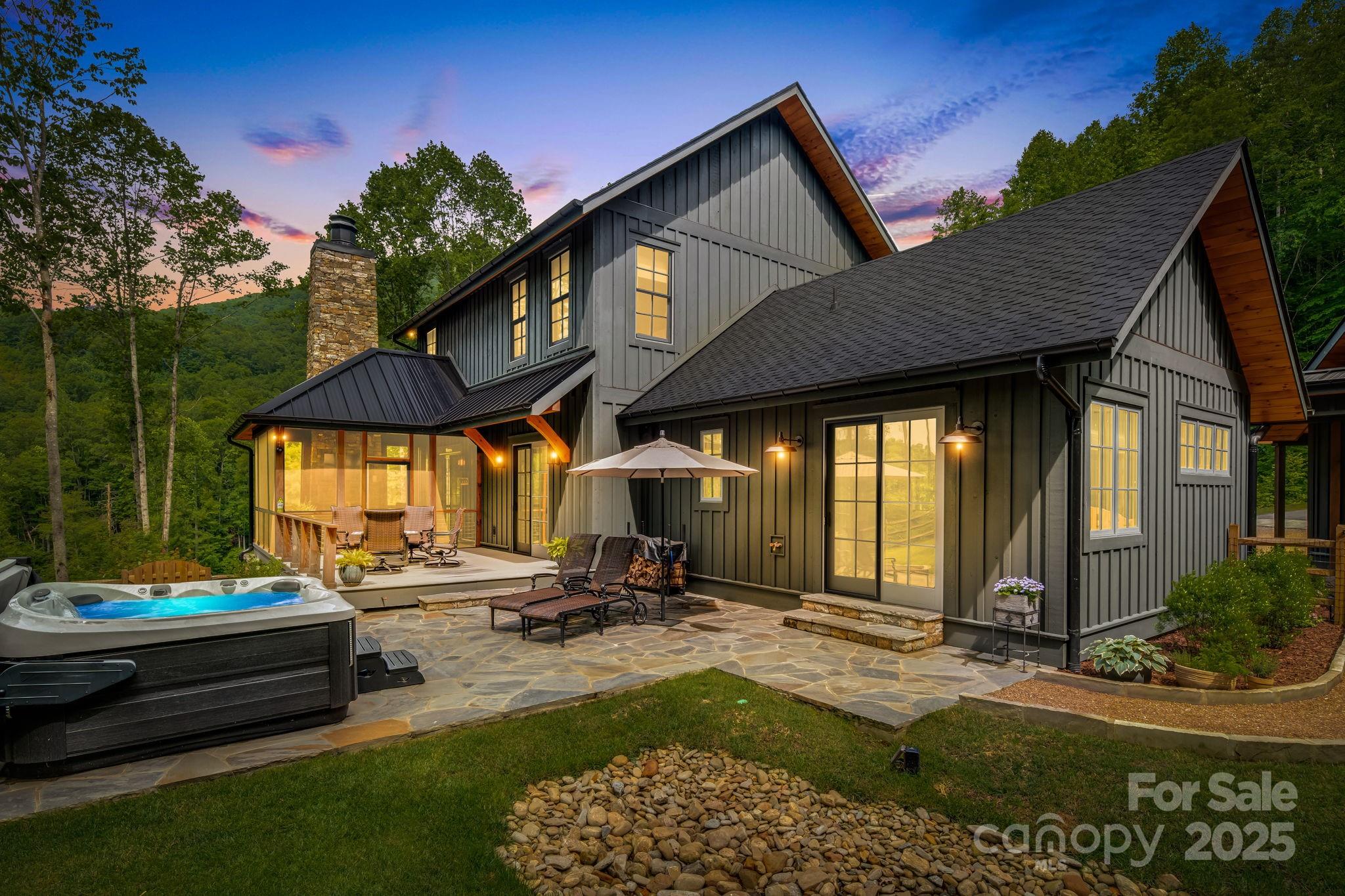 1416 E Clubhouse Road 73