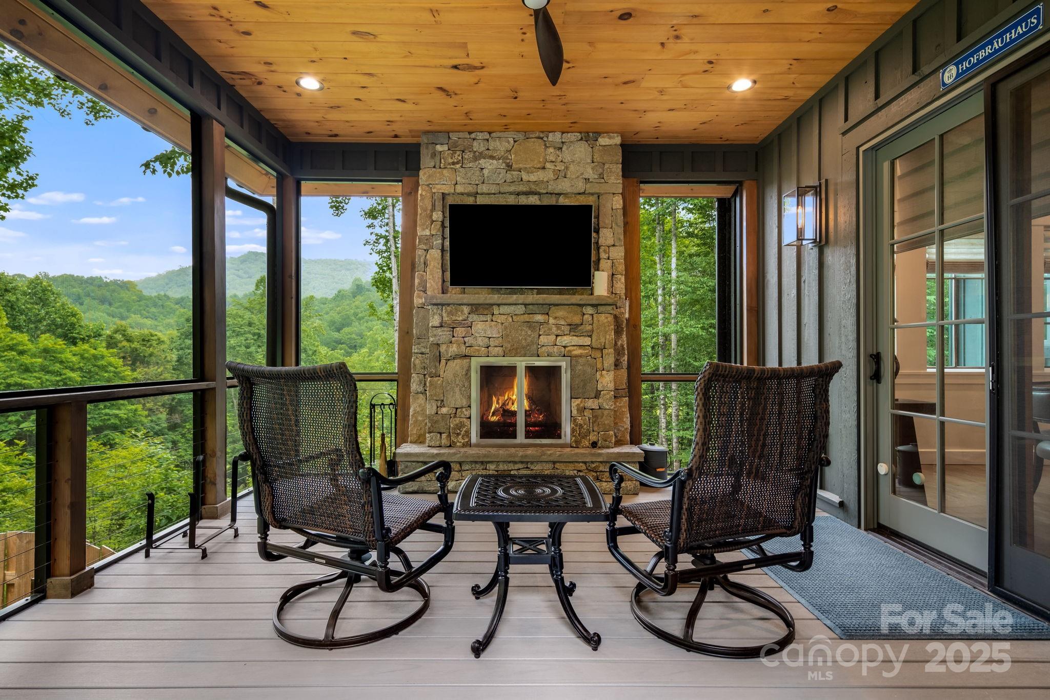 Balsam Mountain Preserve - Residential