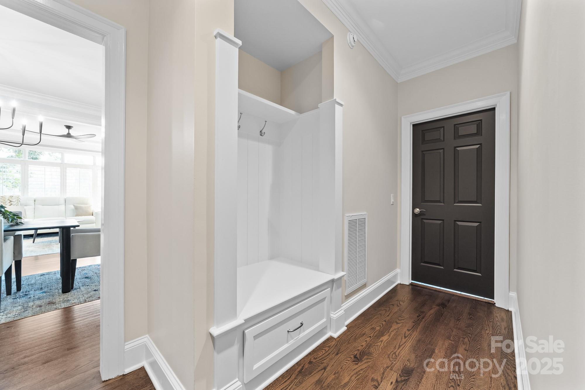 The Peninsula - Residential