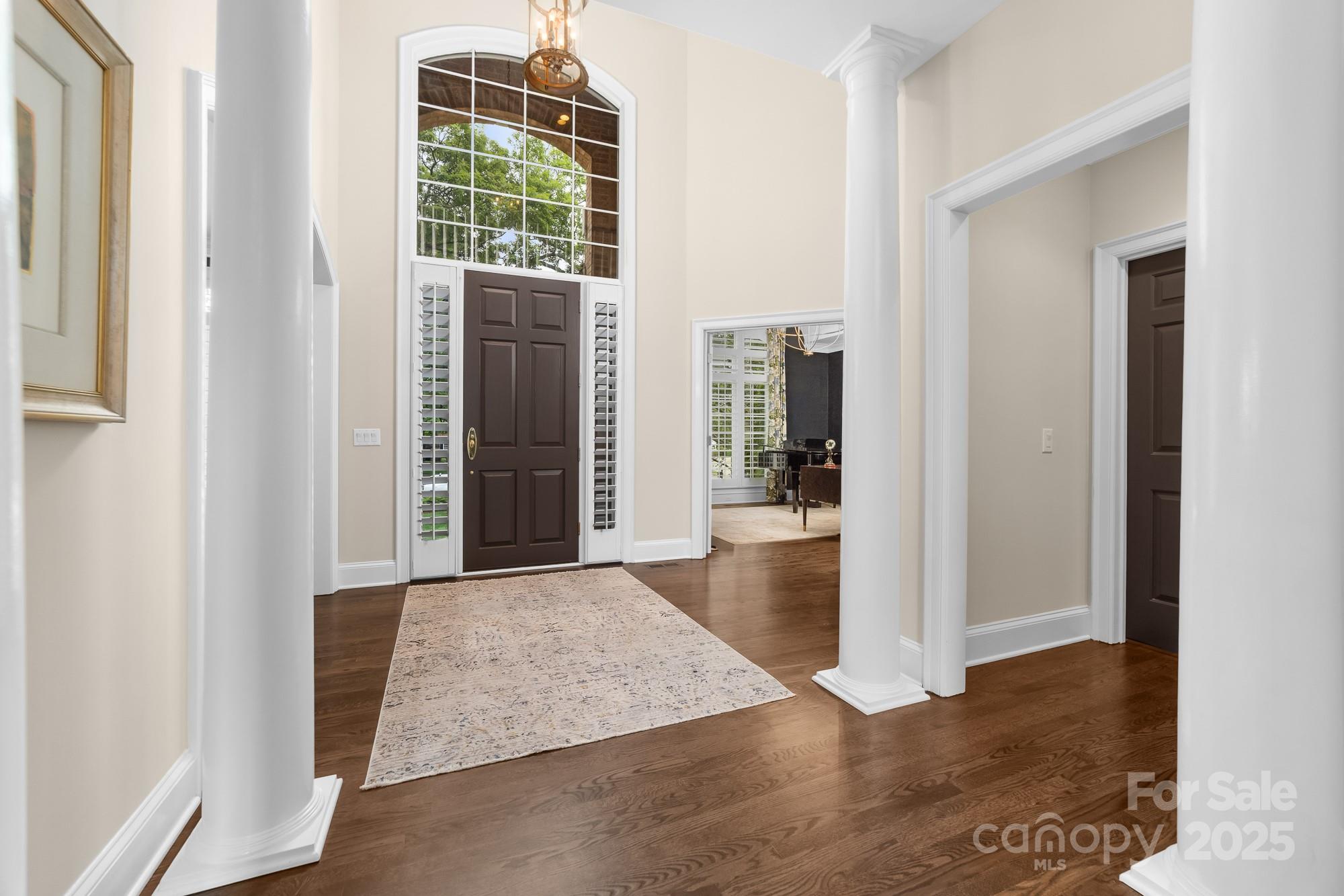 18920 Peninsula Club Drive