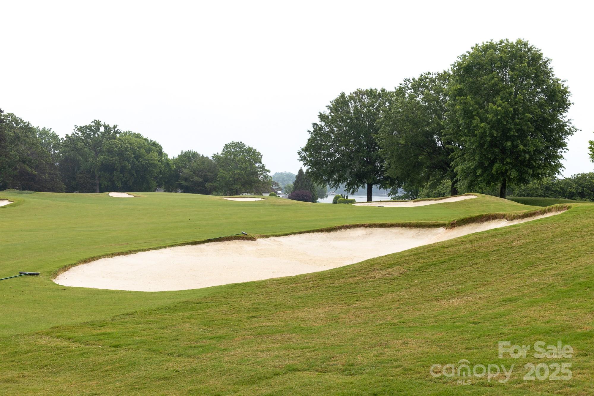 18920 Peninsula Club Drive