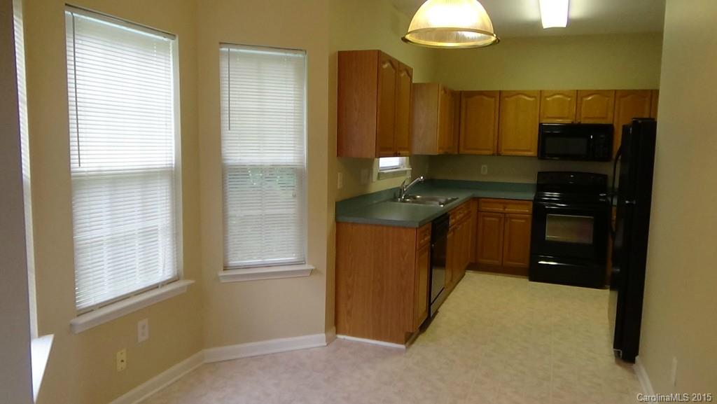 Laurel Woods - Residential Lease