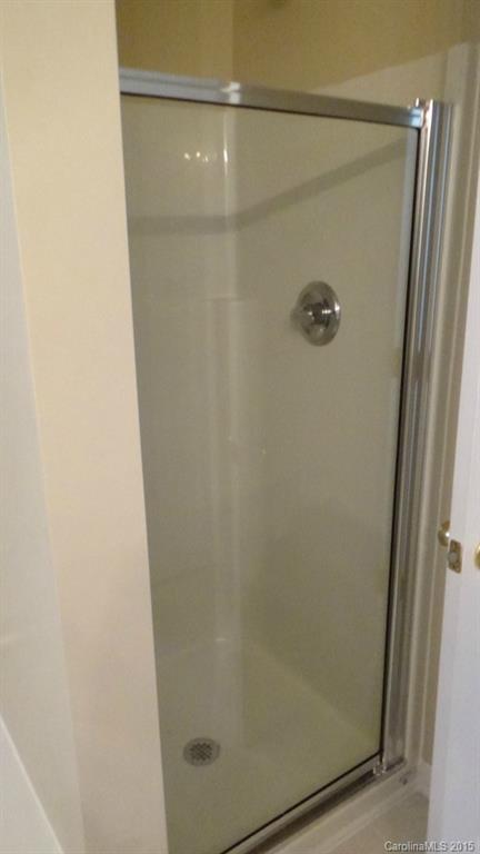 Laurel Woods - Residential Lease