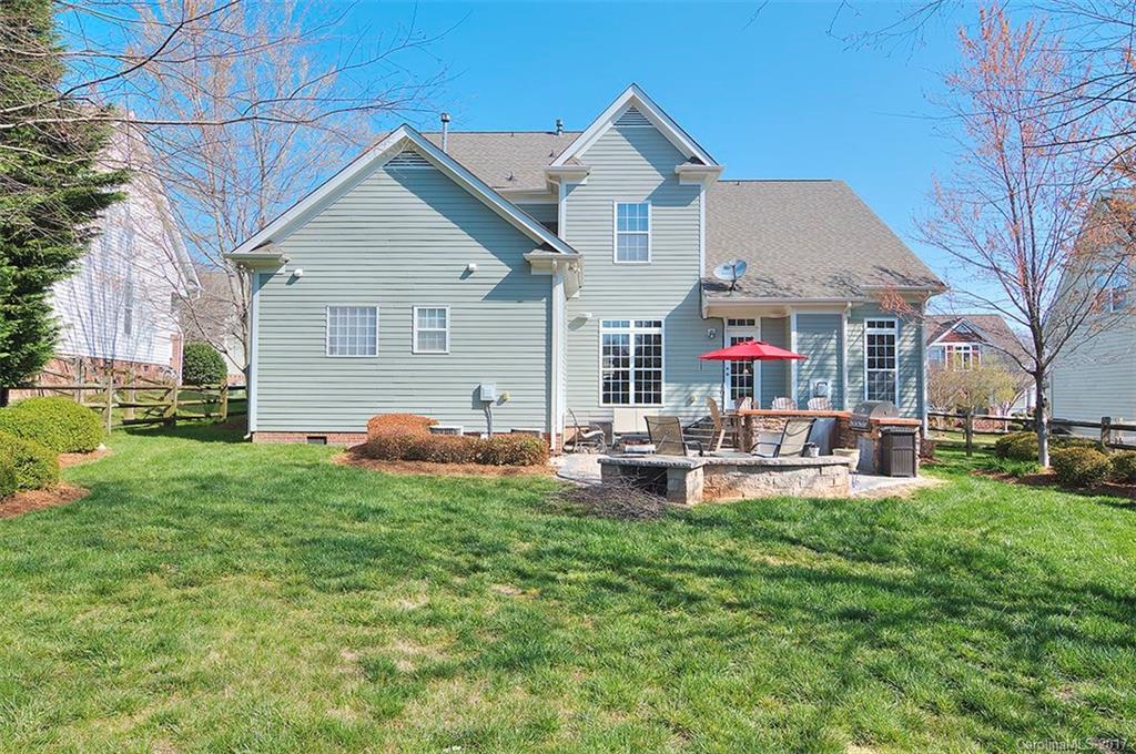 Lake Shore - Residential