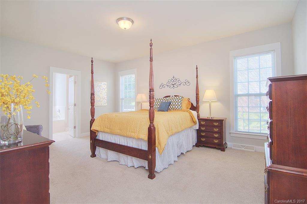 Lake Shore - Residential