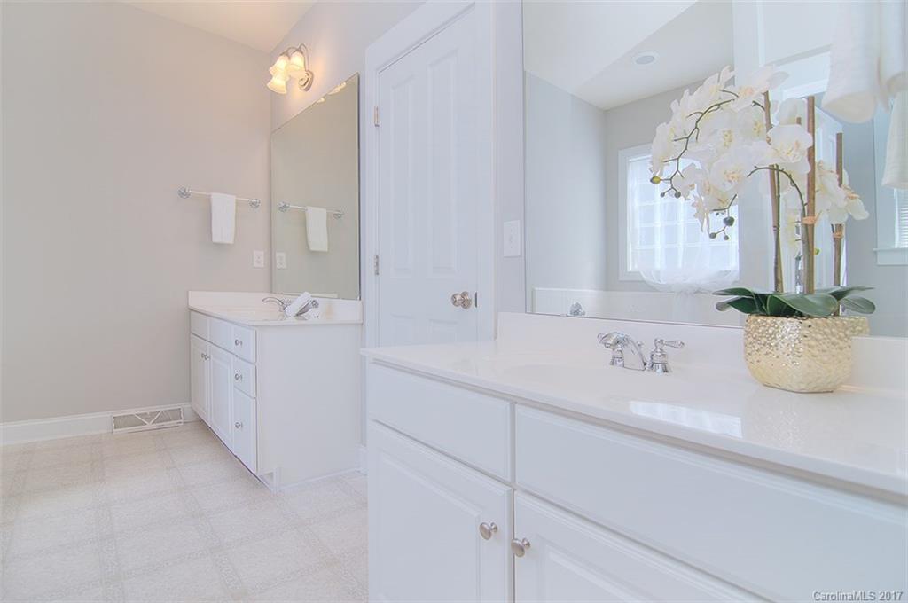 Lake Shore - Residential