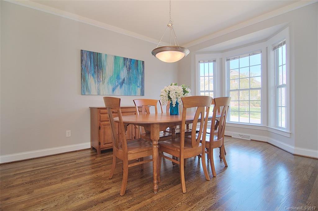 Lake Shore - Residential