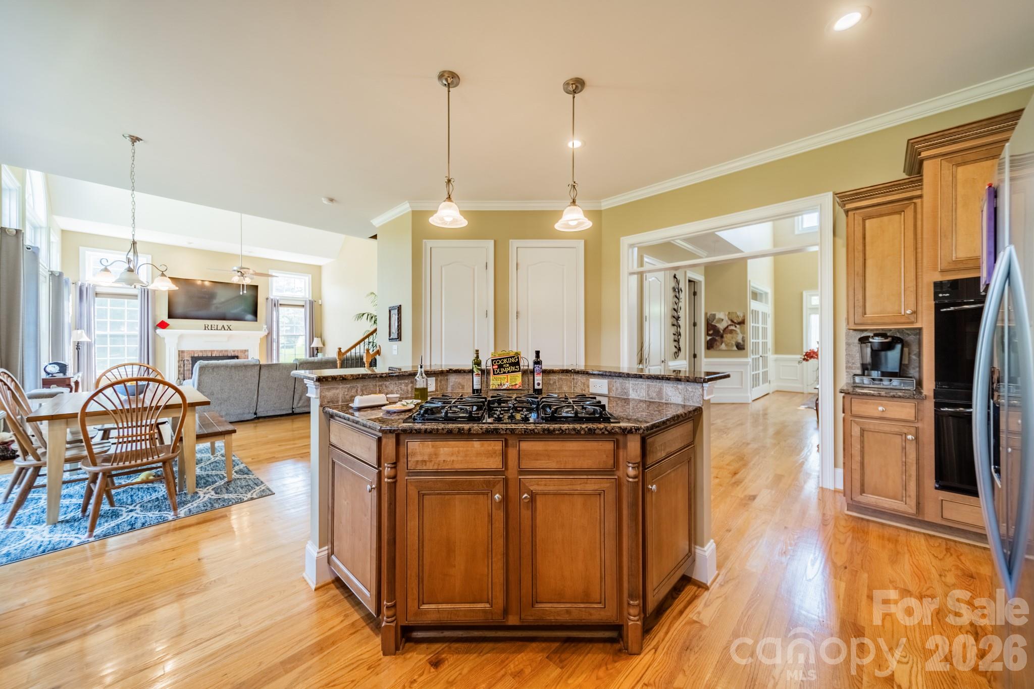 Newman Manor - Residential