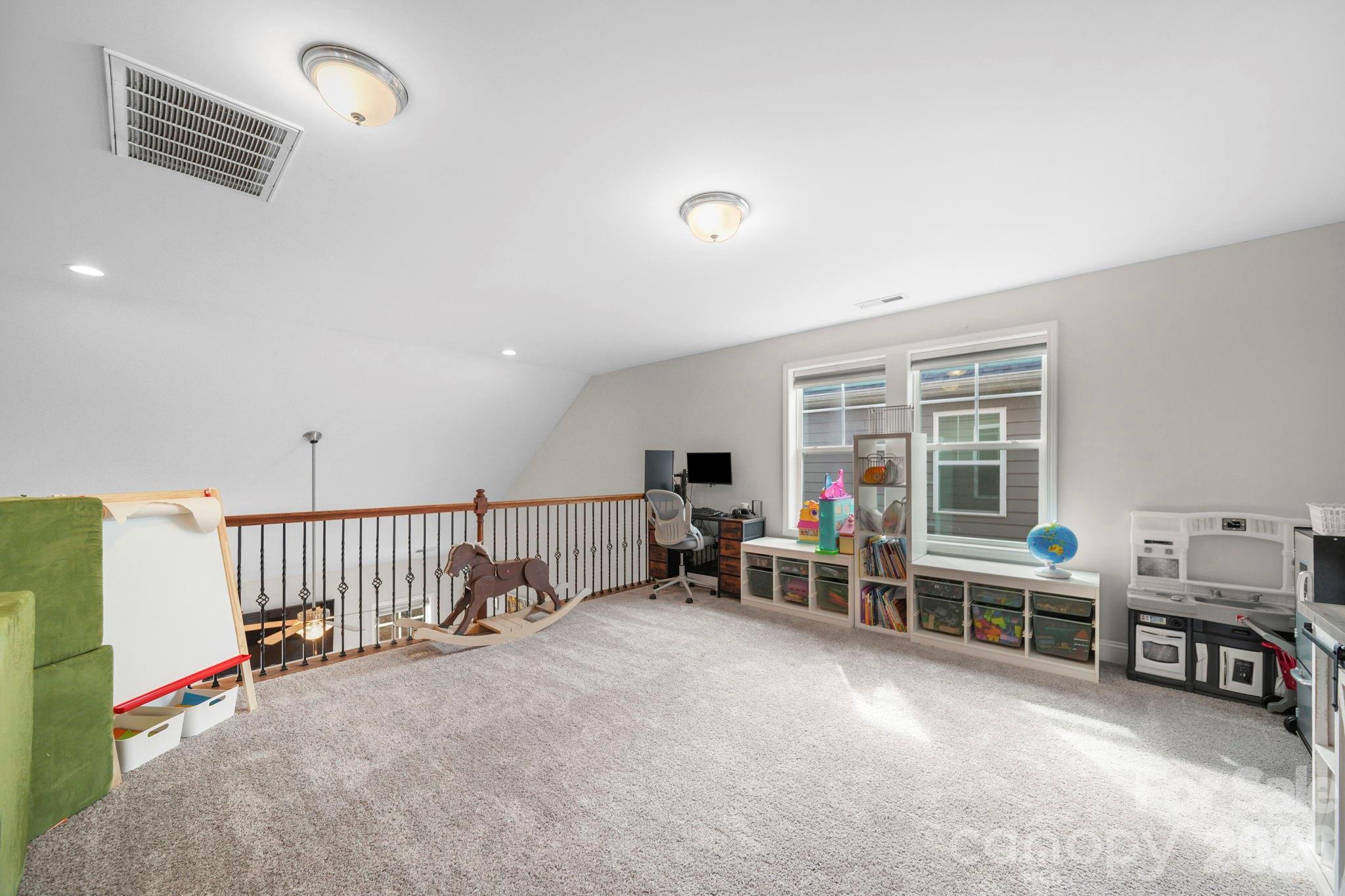 Palm Tree Cove - Residential