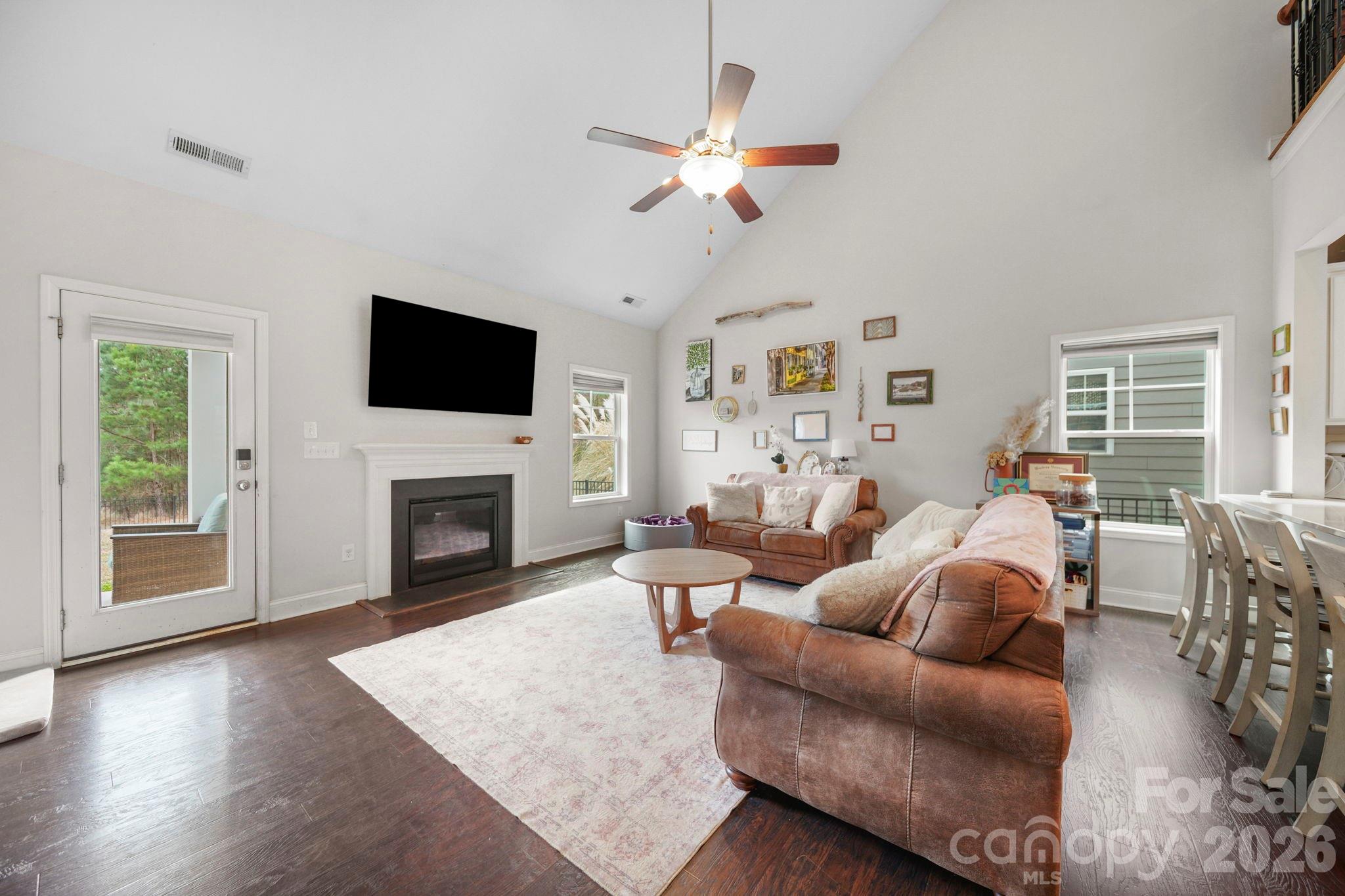 Palm Tree Cove - Residential