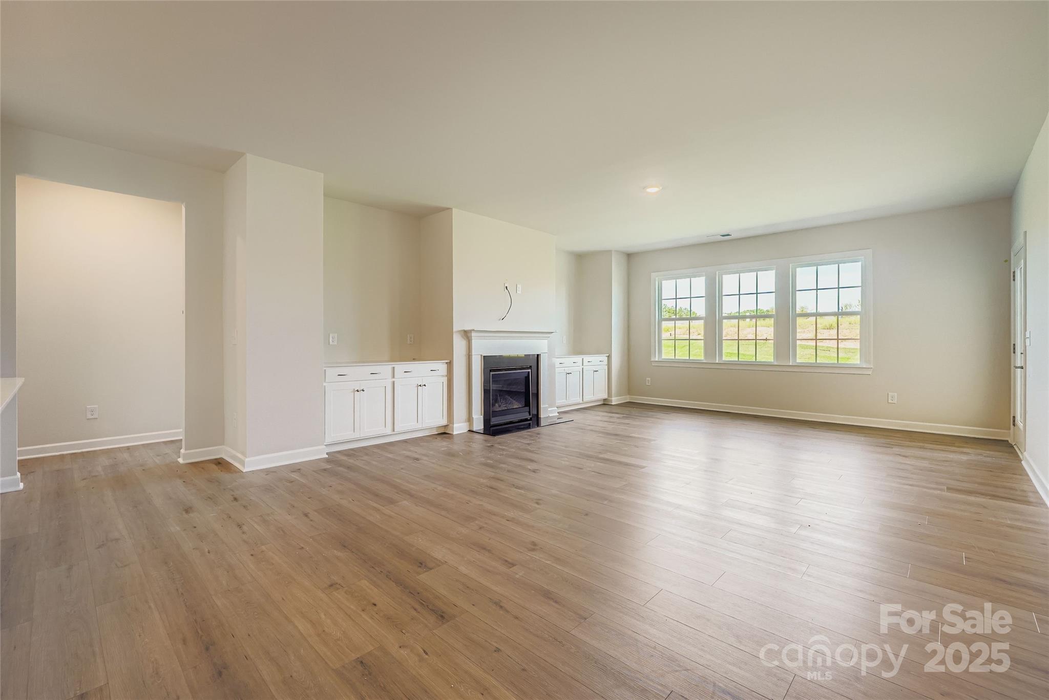 2244 Moon Crest Road