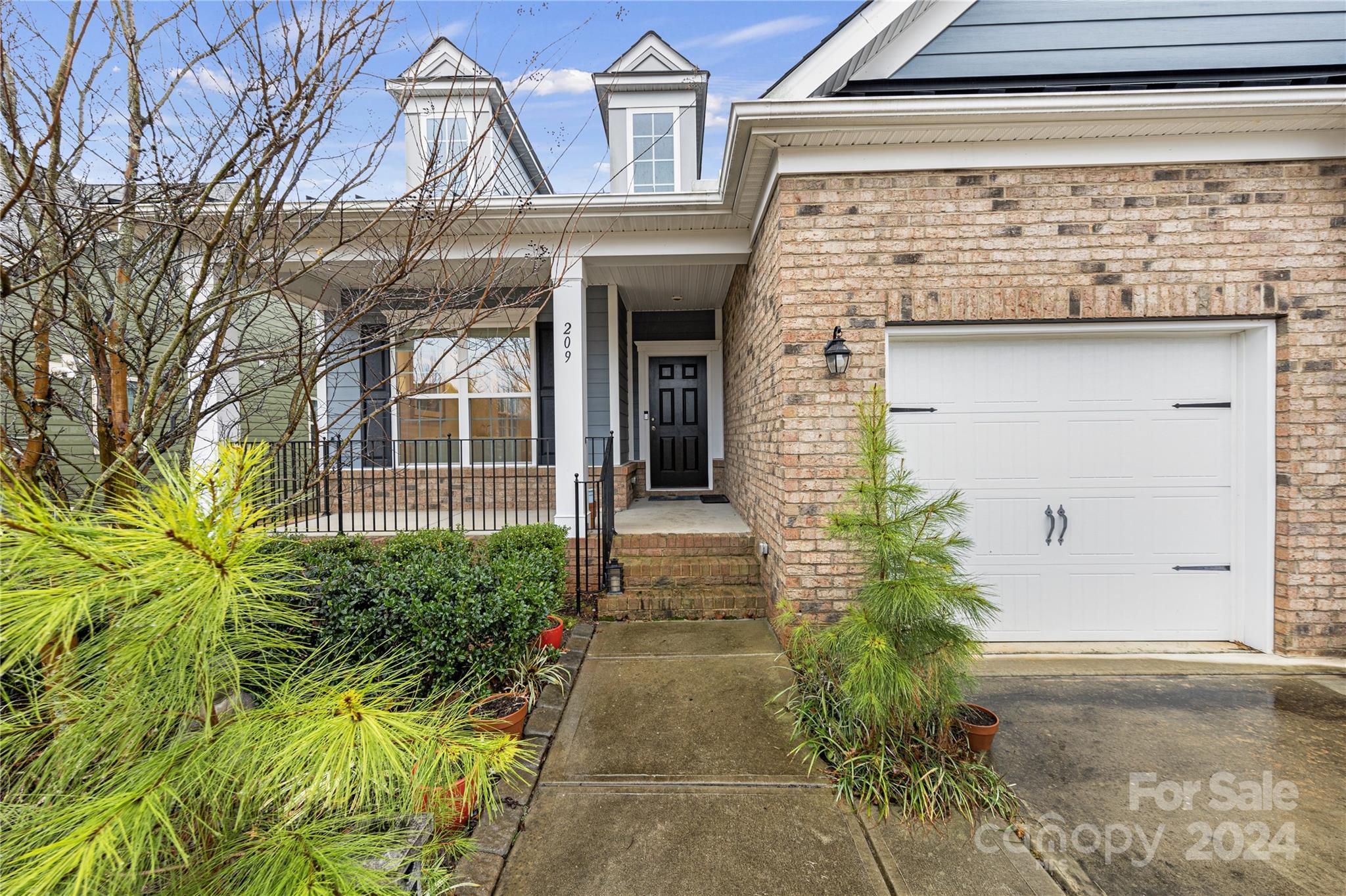 The Retreat at Rayfield - Residential