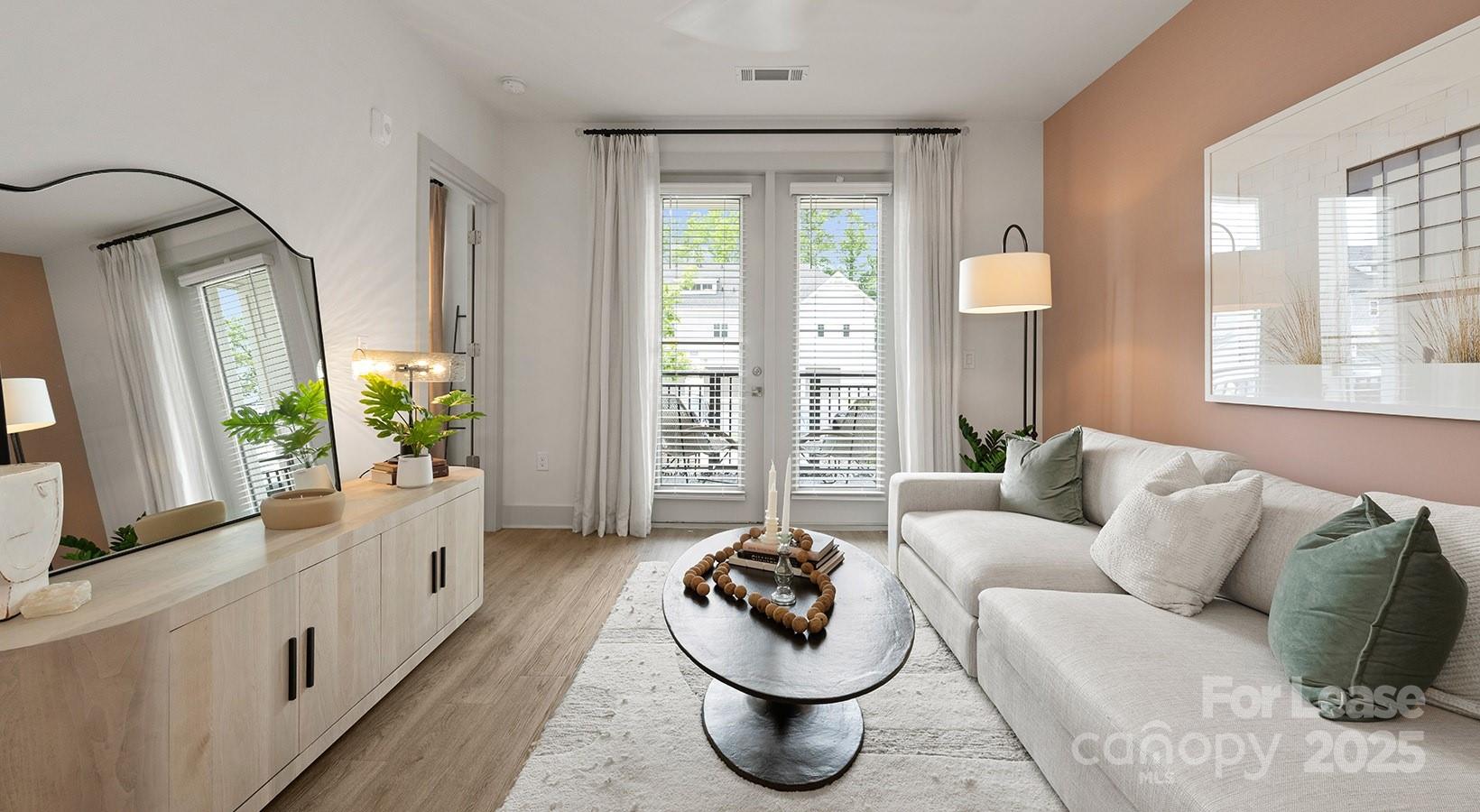 Charlotte, North Carolina 28278, United States, 3 Bedrooms Bedrooms, ,2 BathroomsBathrooms,Residential,Active,168245