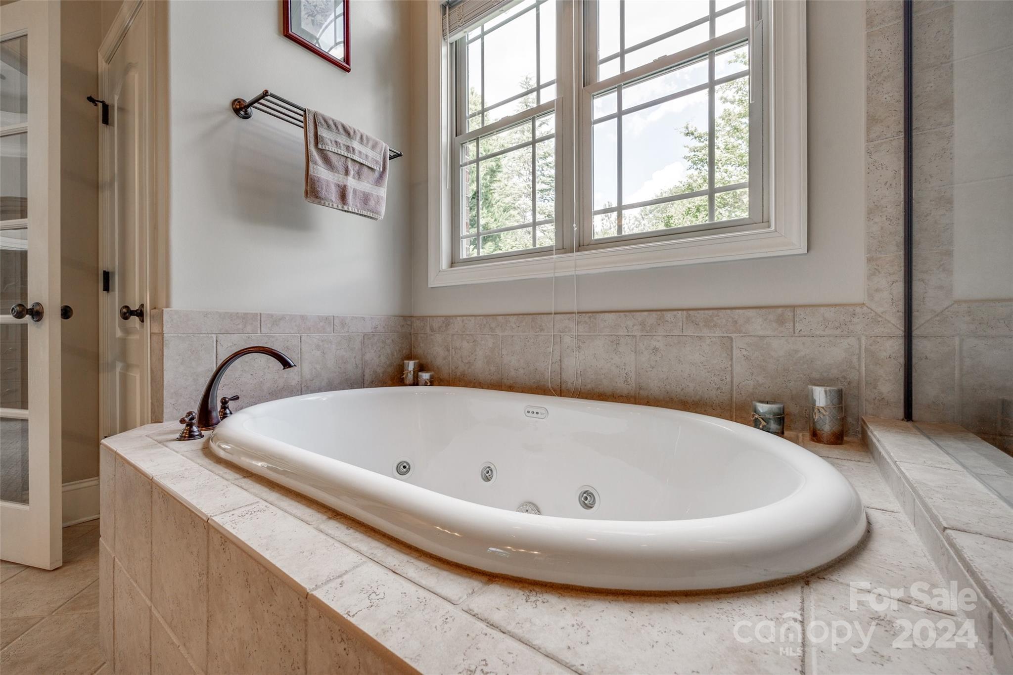 Holland Springs - Residential