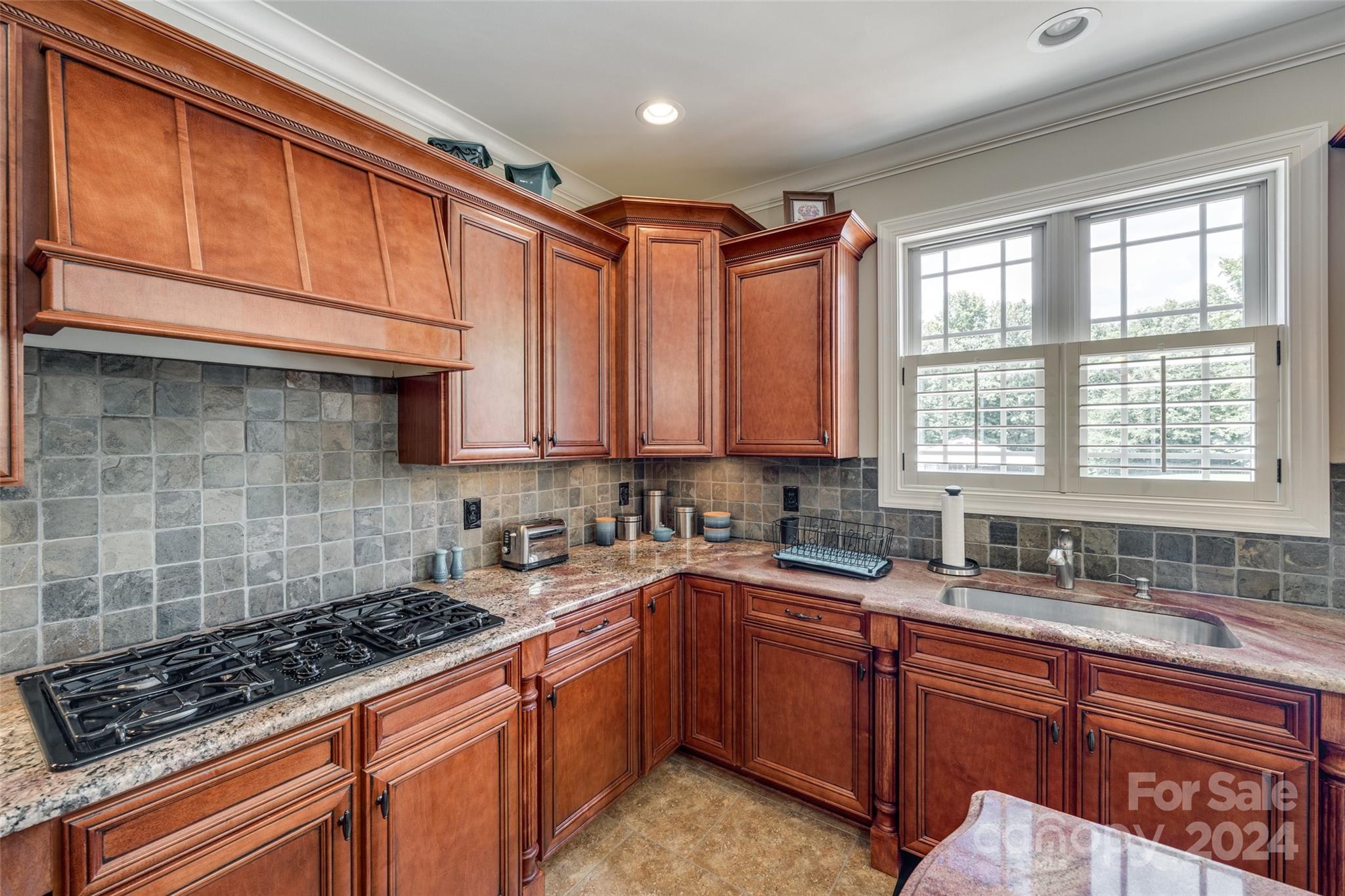 Holland Springs - Residential