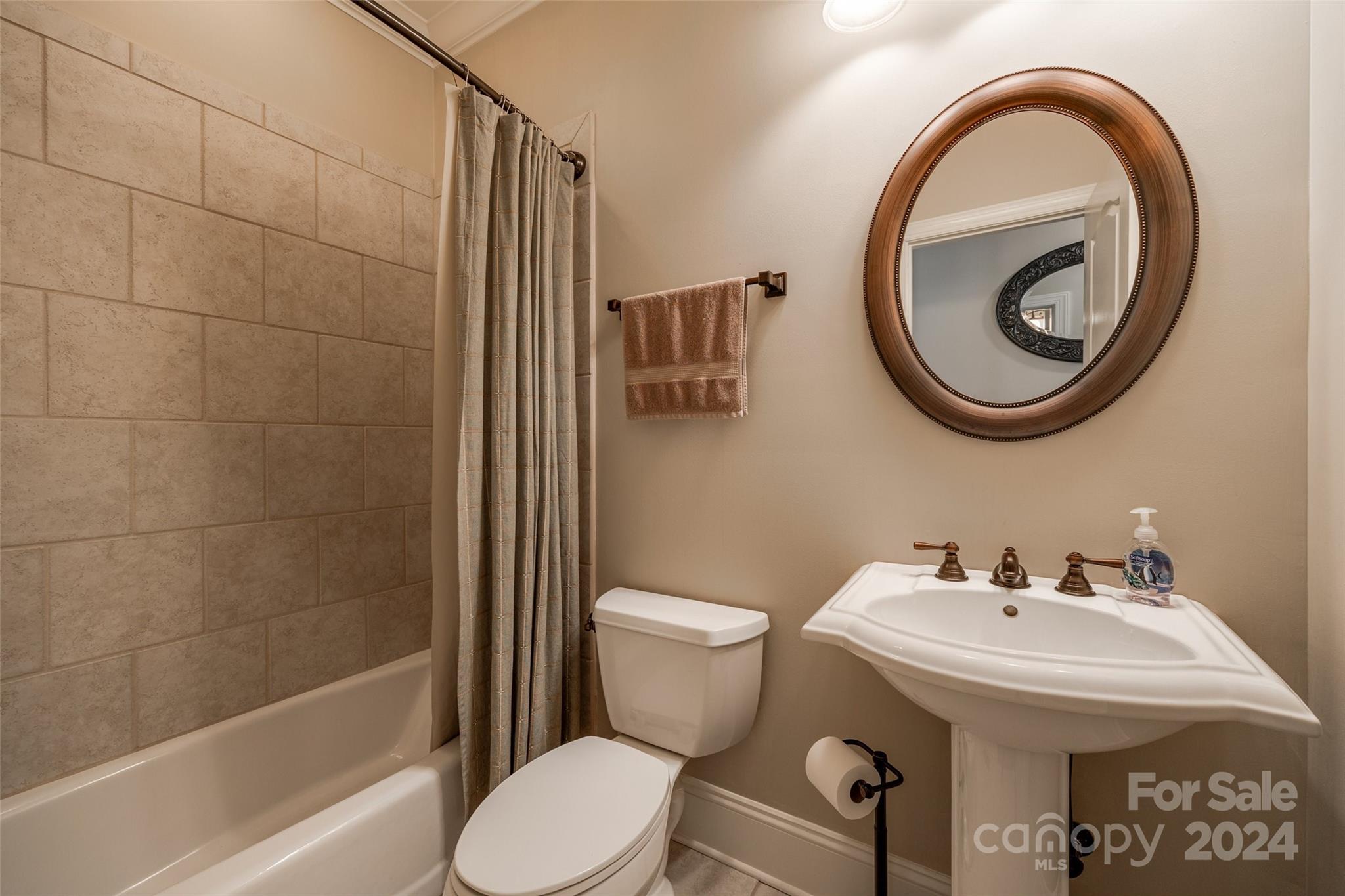 Holland Springs - Residential