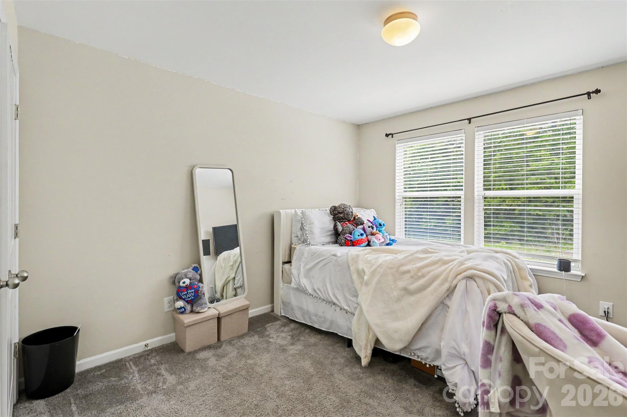Newport Lakes - Residential