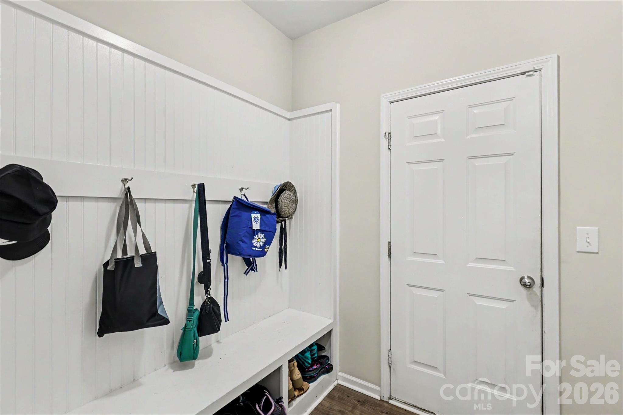 Newport Lakes - Residential