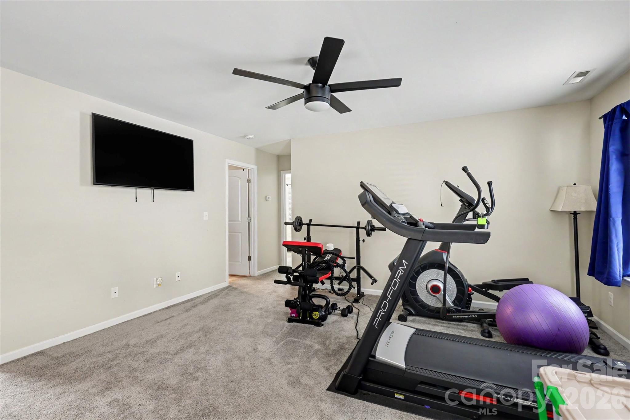 Newport Lakes - Residential