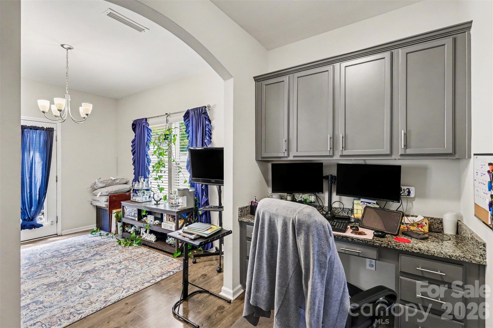 Newport Lakes - Residential